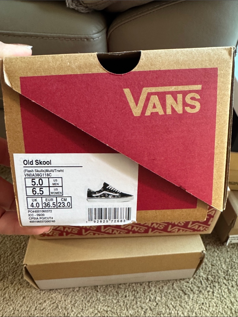 Women’s US 6.5 Vans Old Skool Black, White & Red Accent Skate Sneakers - Picture 7 of 7